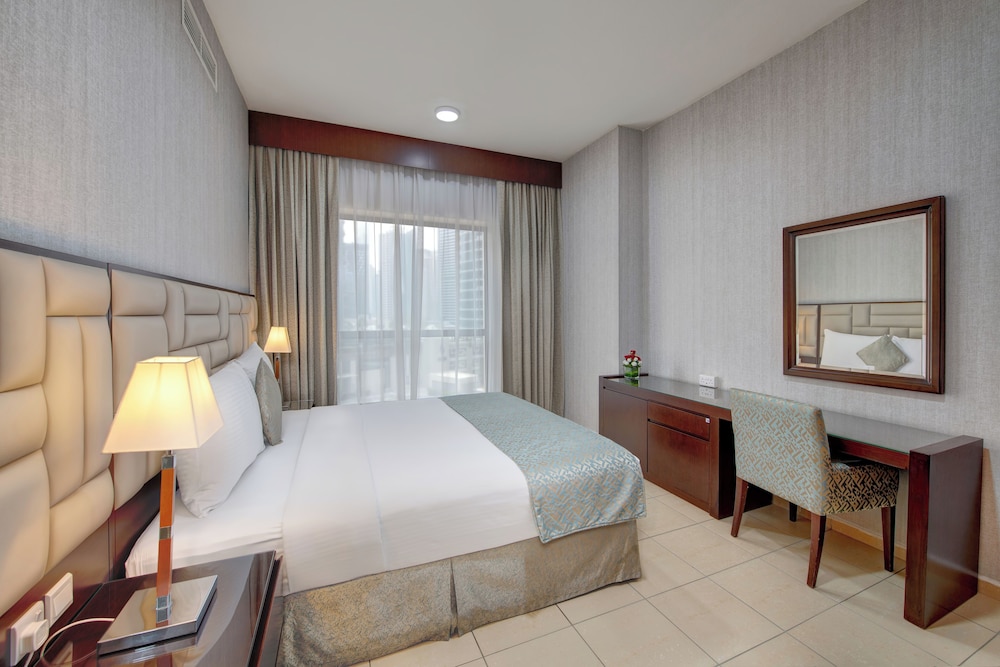 Premium One bedroom with Balcony photo 3