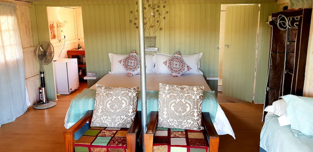 Luxury Cabin (Bokmakierie) photo 1