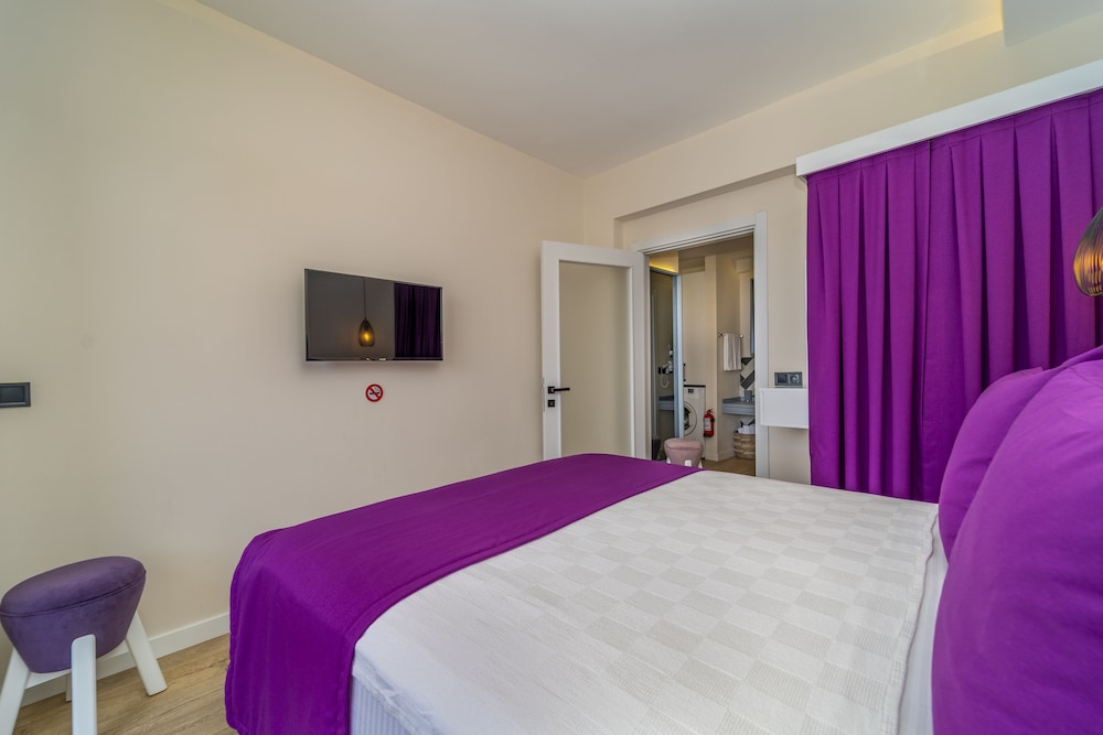 Exclusive Suite - Photo 2