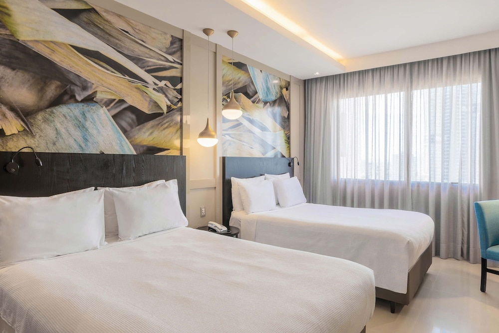 Luxury Twin Room - Photo 2