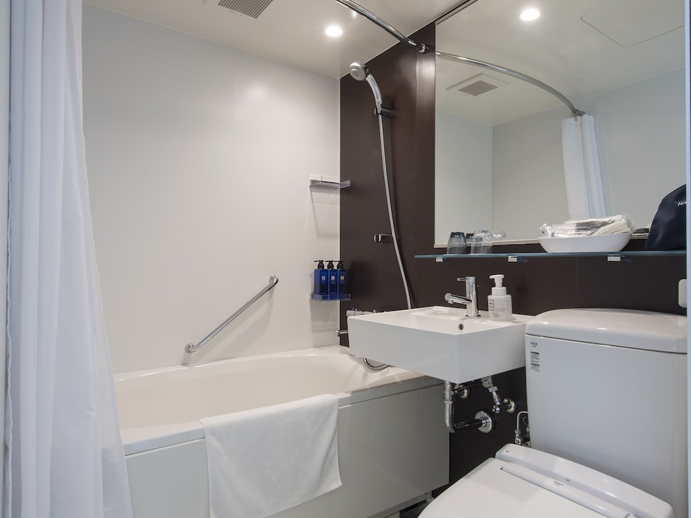 Standard Twin Room - Photo 10