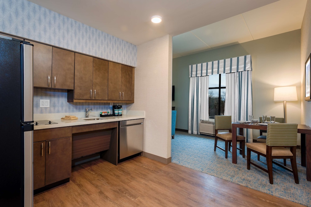Executive Suite, 1 Bedroom - Photo 4