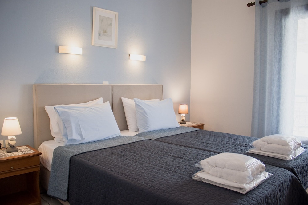 Double Or Twin Room, Sea View photo 3