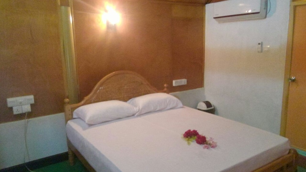 Basic Double Room, 1 Double Bed, Garden View photo 1
