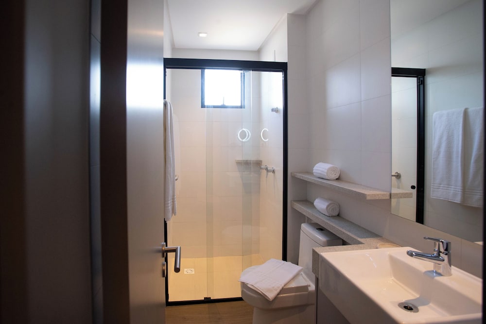Deluxe Suite, 1 Bedroom photo 3