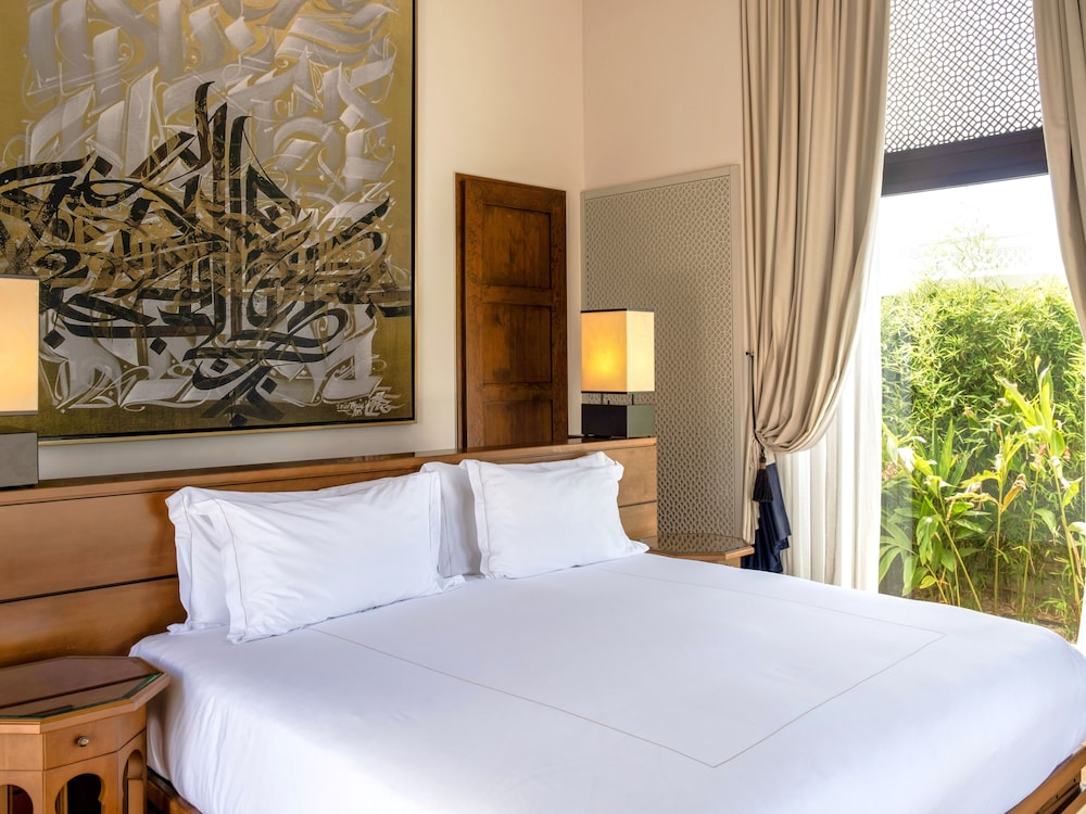 Two Bedroom Harmony Beachfront Pool Villa photo 2
