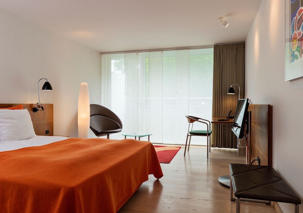 Deluxe Single Room