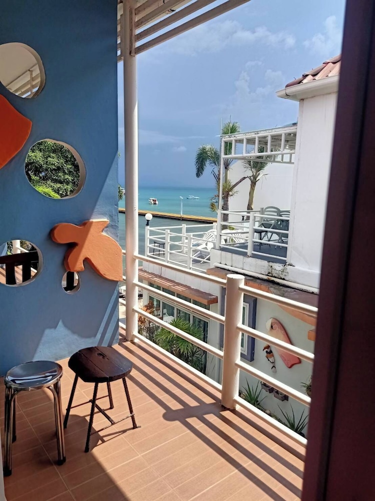 Standard Single Room, Beach View photo 3