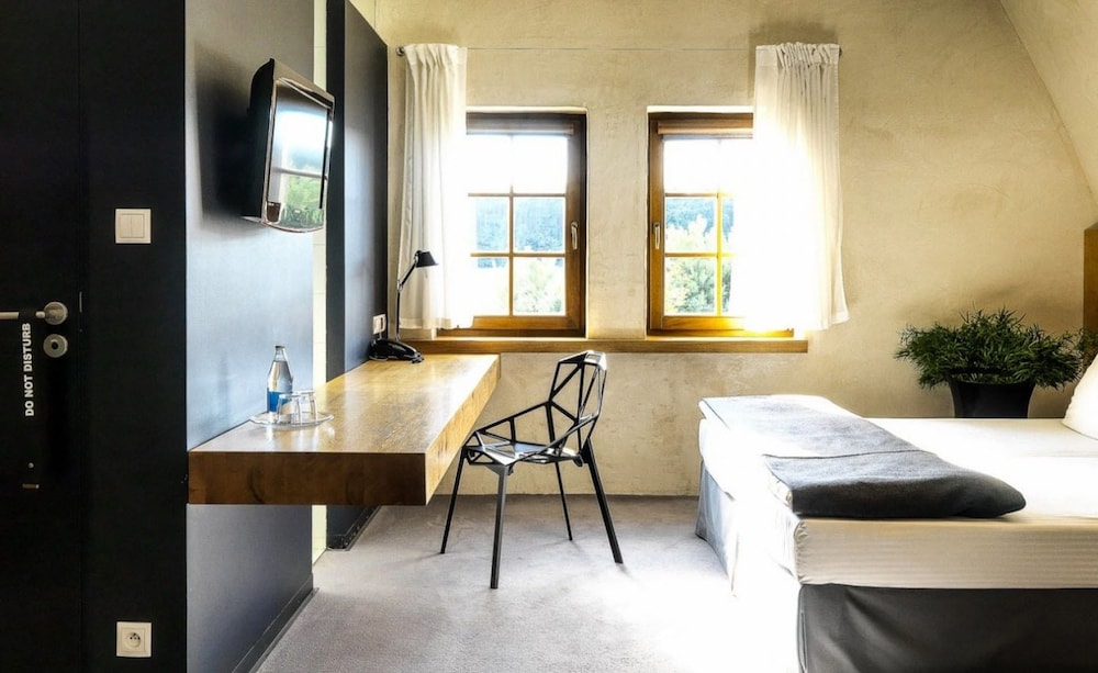 Double or Twin Room photo 3