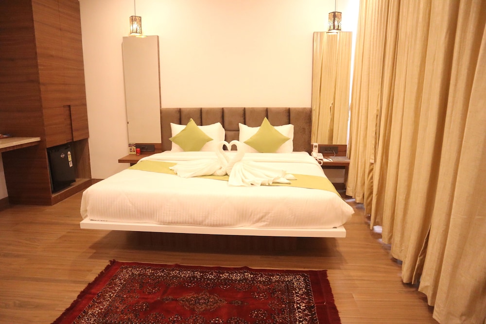 Suite Room