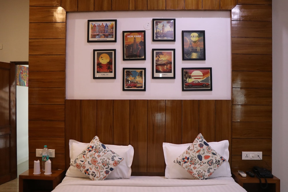 Suite, Balcony, River View