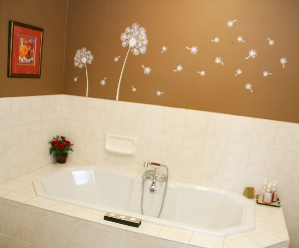 Family Suite, 2 Bedrooms - Photo 9