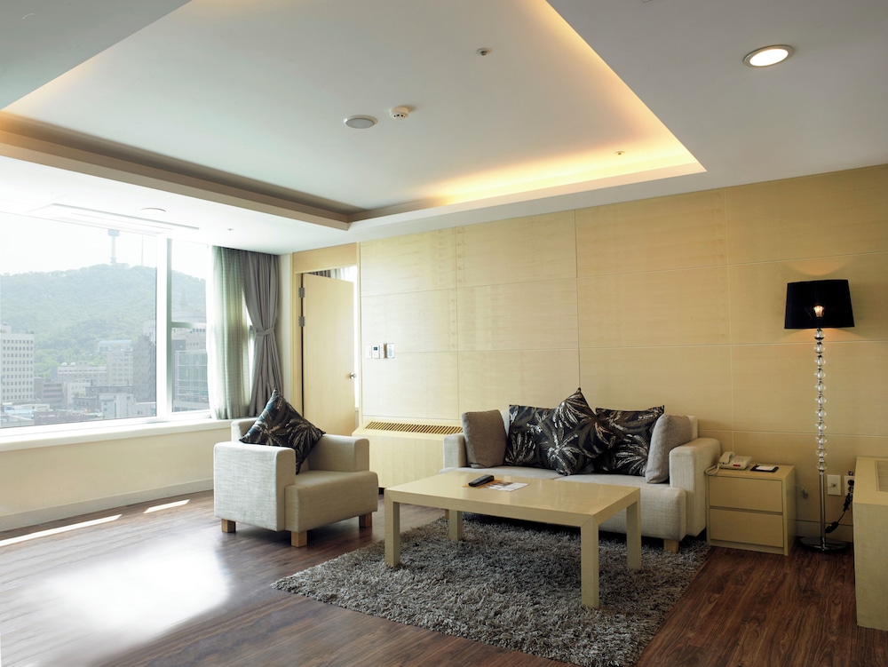 Double Room, 1 King Bed (Suite King Bed) - Photo 3