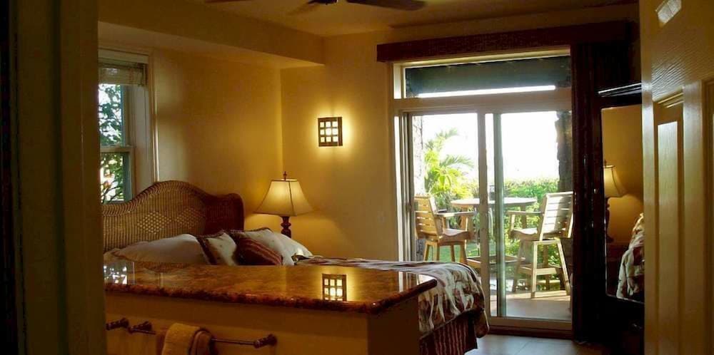 Premier House, 3 Bedrooms, Ocean View, Oceanfront (Hale La) photo 1