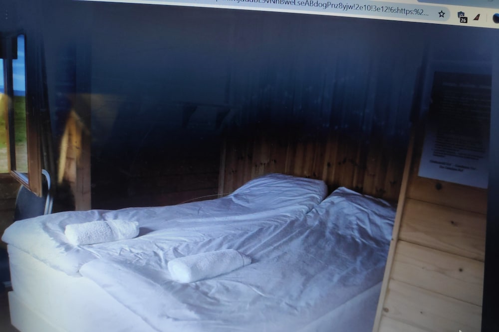Basic Twin Room, 2 Twin Beds, Private Bathroom, Ocean View photo 2