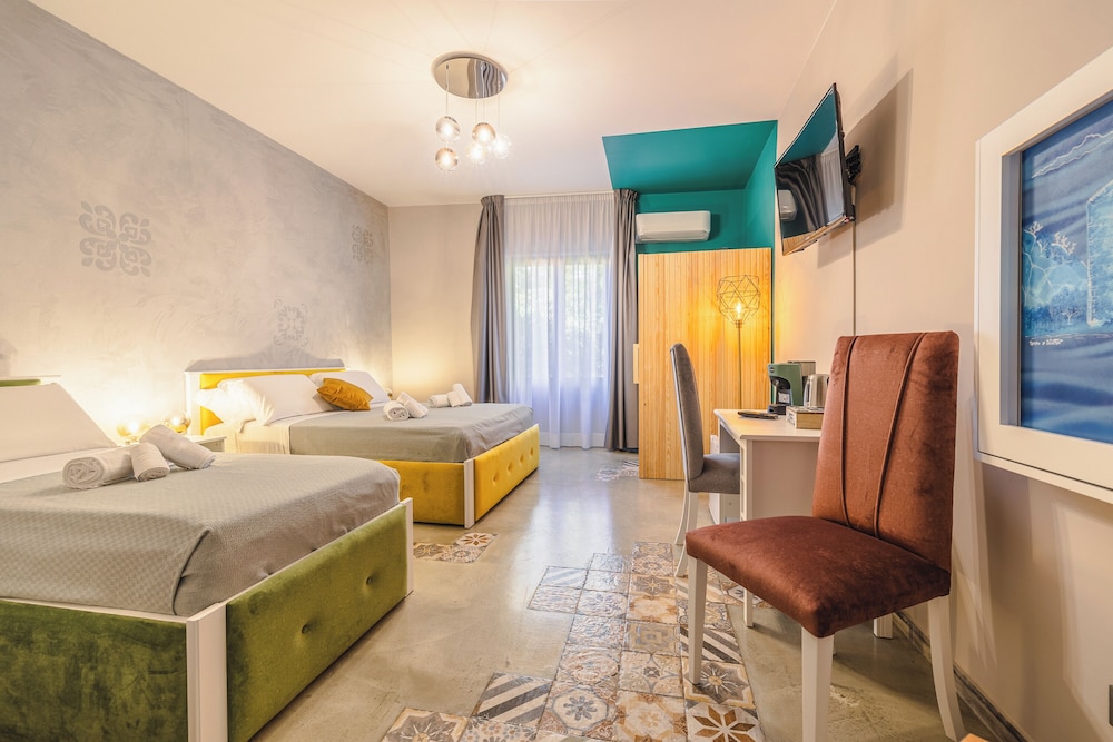 Junior Suite - Photo 1