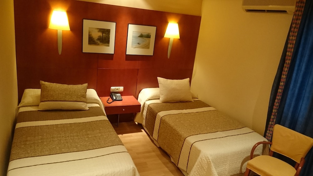 Superior Double Room Single Use photo 2