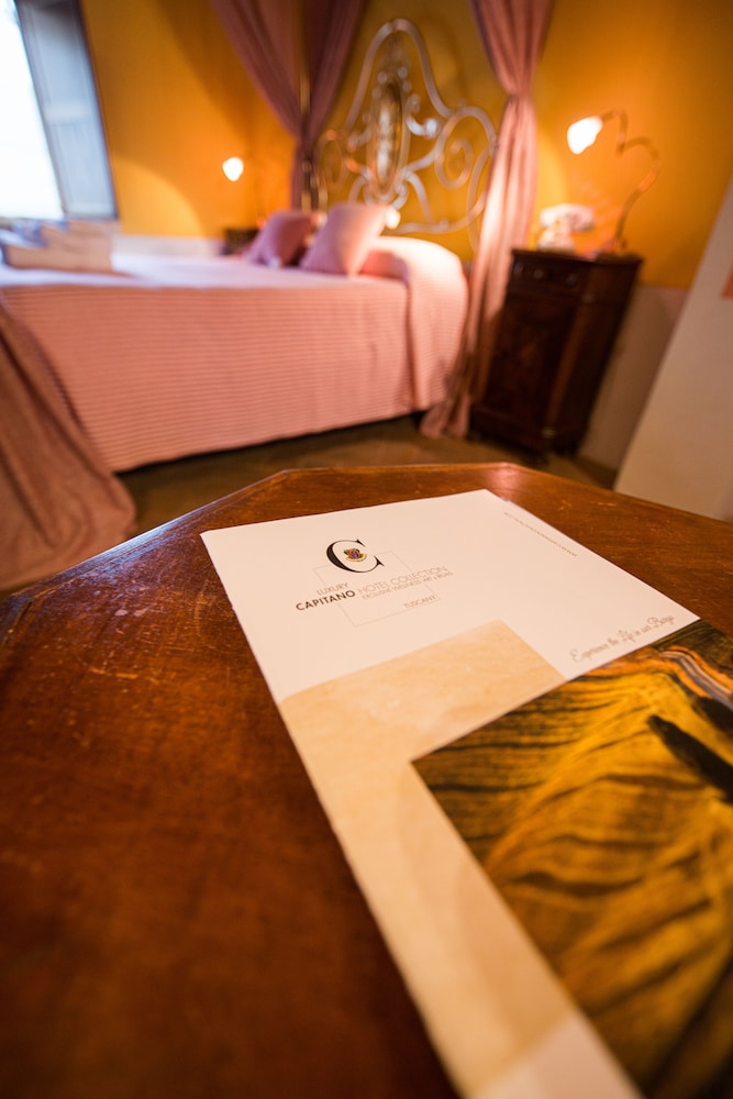 King Romantic Room, Hot Tube - Photo 9