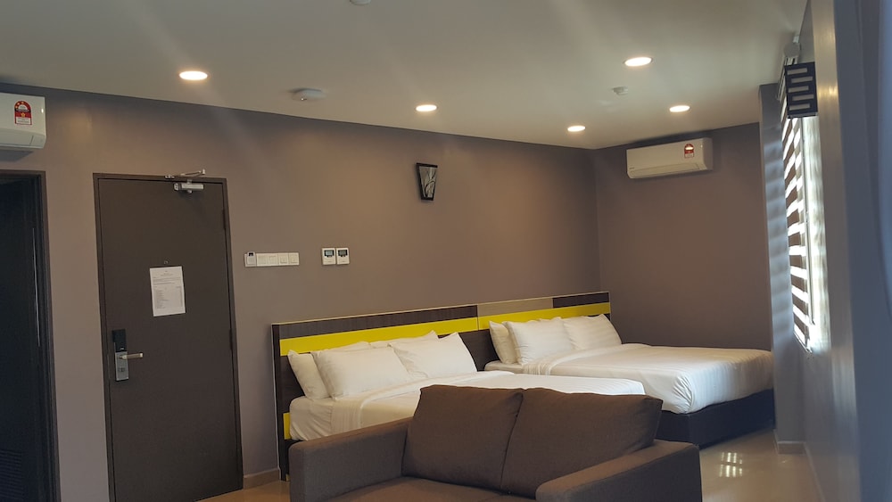 Suite (Double Queen) photo 2