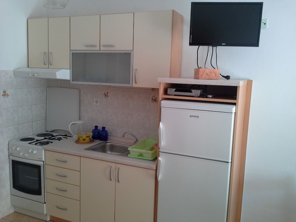 Apartment (Josi - with beautiful garden - A2 Zut)