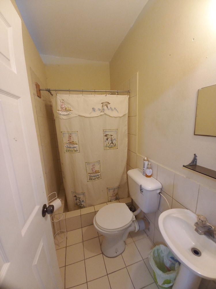 Basic Double Room, 1 Bedroom photo 2