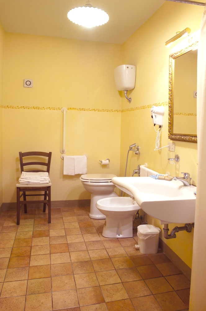 Standard Apartment, 2 Bedrooms, Kitchenette, Garden View photo 3