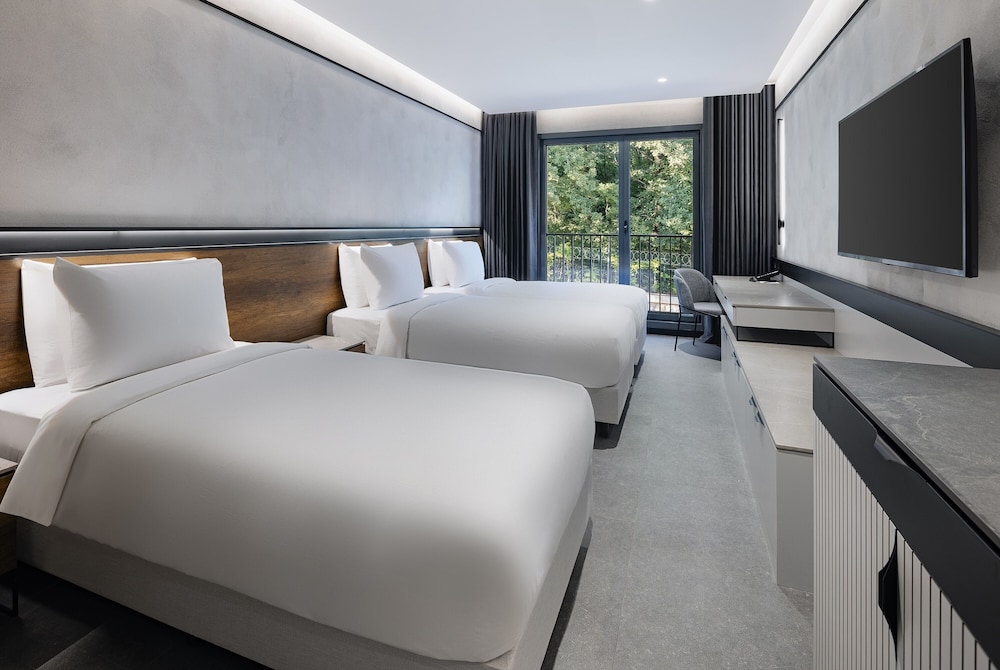 Deluxe Triple Room - Photo 1