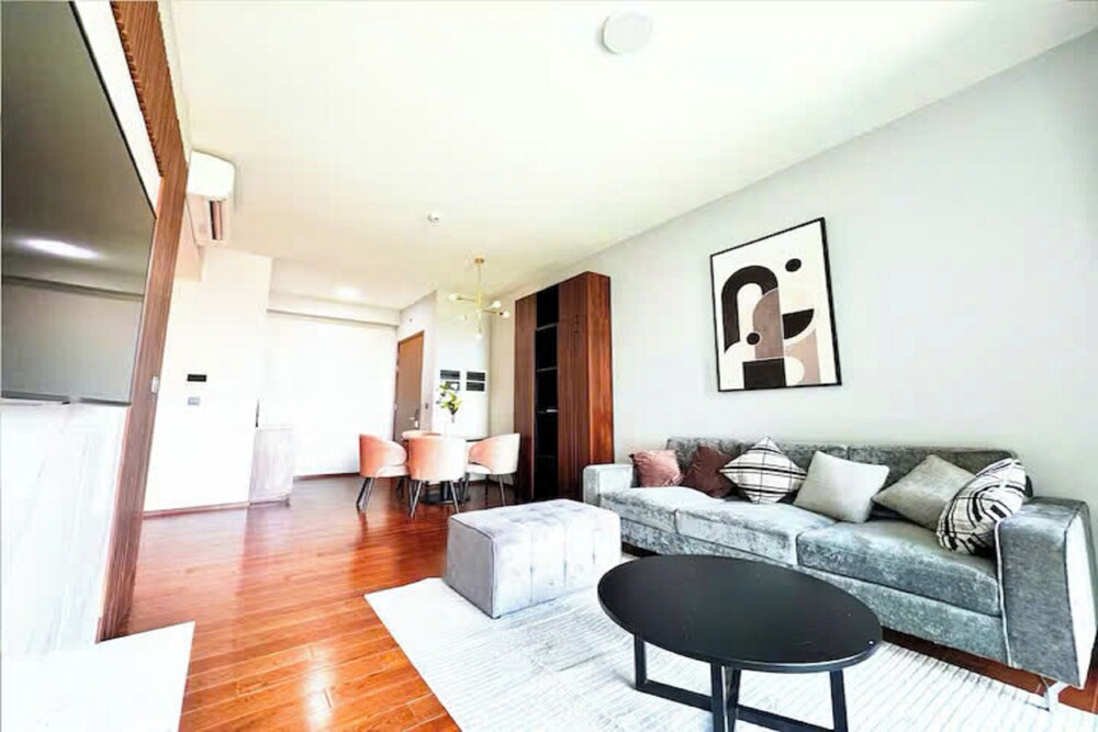 Grand Suite, 1 Bedroom, Club Lounge Access, City View photo 3