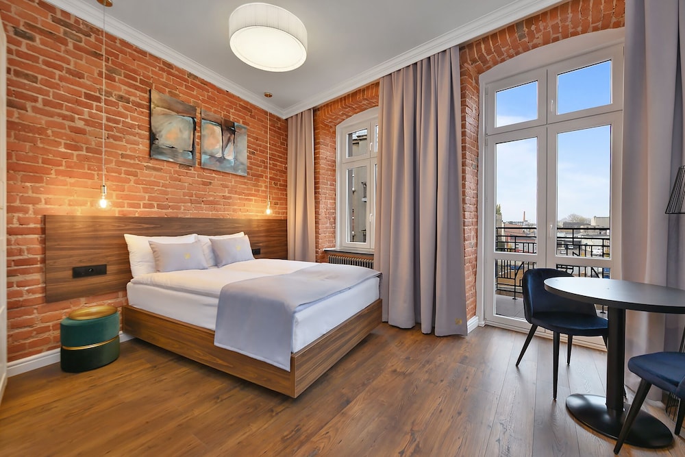 Superior Studio, Balcony (5)