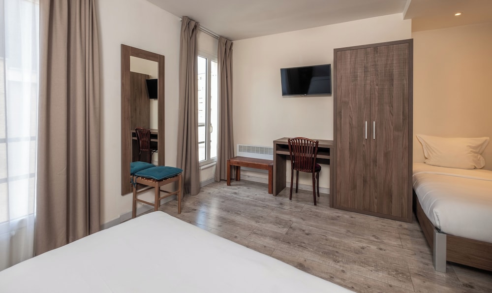 Triple Room, street view photo 1