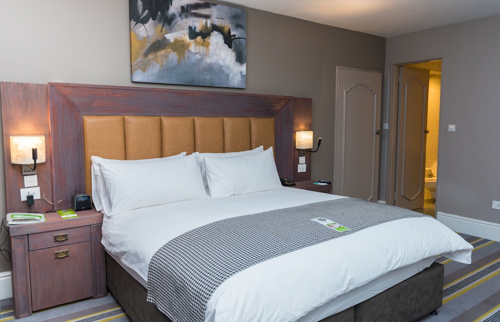 Suite, 1 King Bed (Additional Living Area) - Photo 1