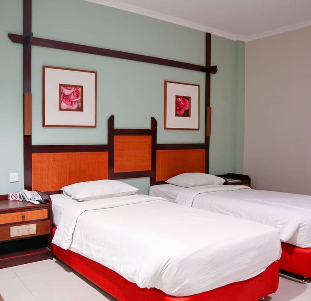 Deluxe Twin Room photo 1