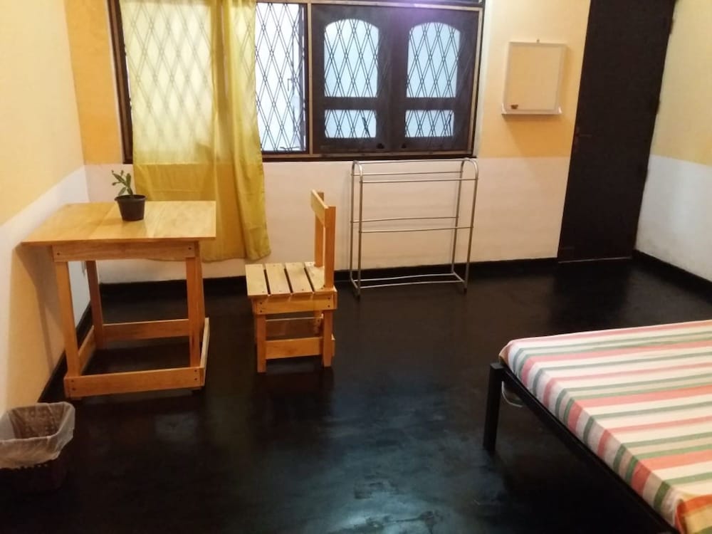 Basic Single Room photo 1