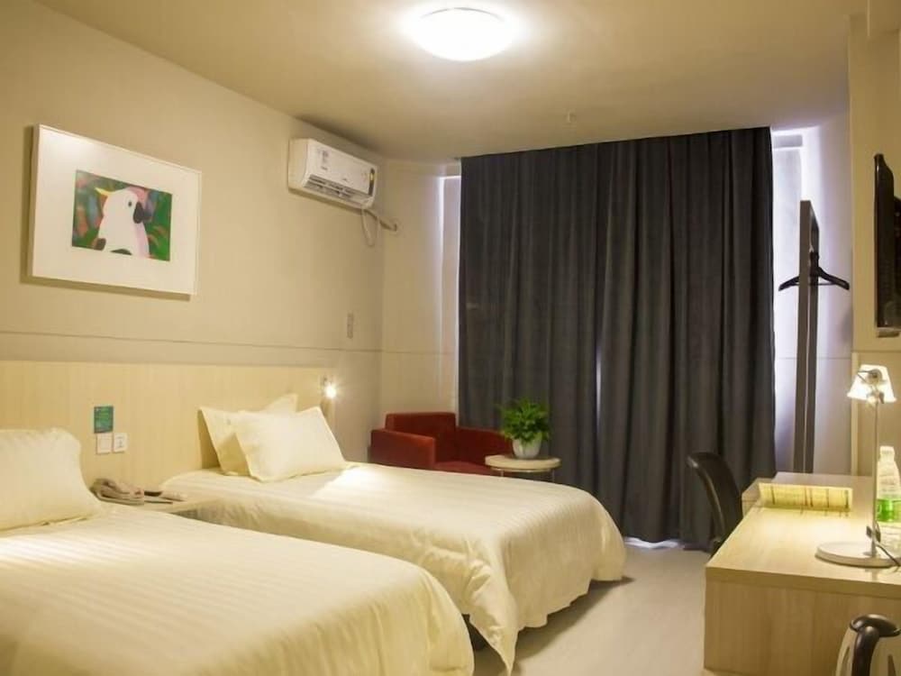 Business Twin Room (A) photo 3