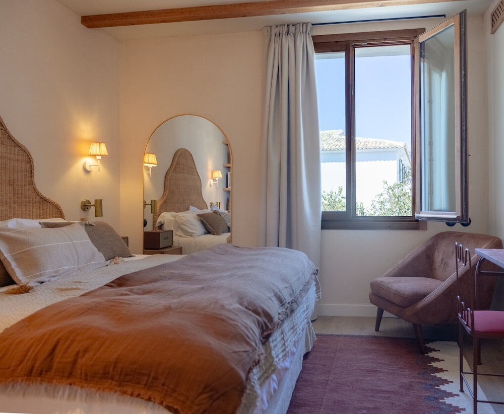 Double Room, Mountain View
