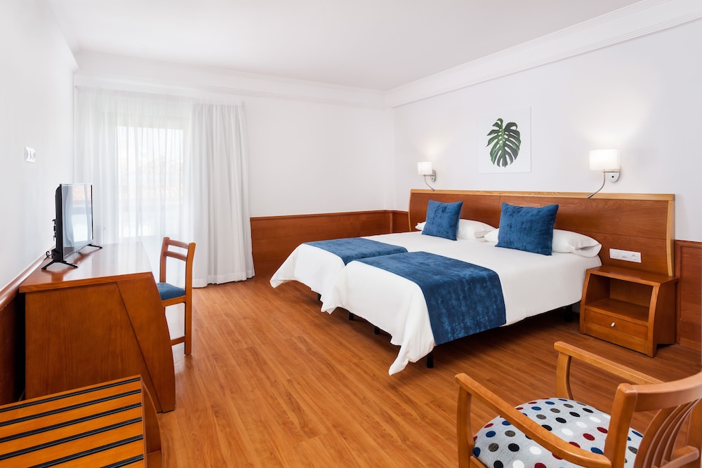 Habitación, balcón photo 2