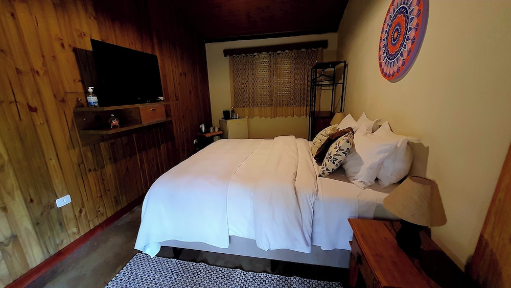 Premium Suite, Bathtub, Mountain View photo 1