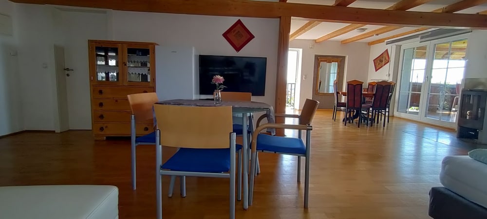 Luxury Suite