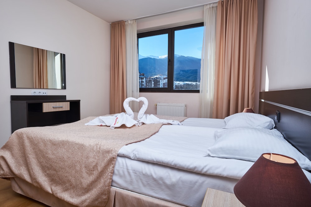 Apartment, 1 Double or 2 Twin Beds, Balcony, Mountain View