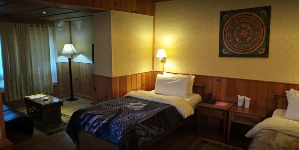 Deluxe Double or Twin Room, Garden View