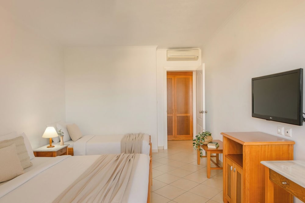 Superior Apartment, 1 Bedroom, Garden View