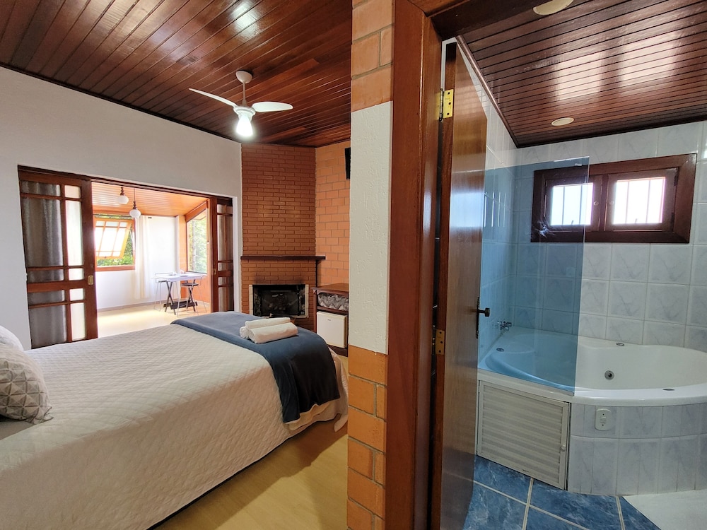 Deluxe Suite (com hidromassagem) photo 1