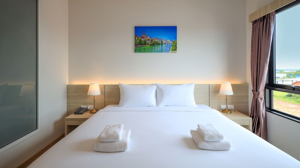 Deluxe Premier Room - Photo 6