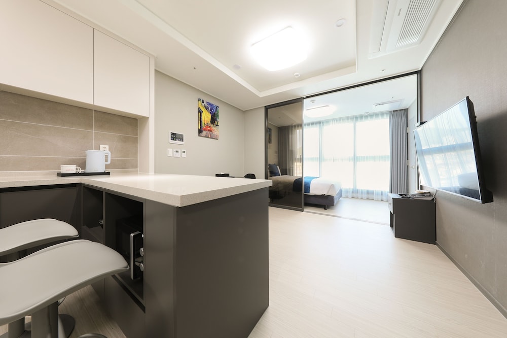 Premium Double Room - Photo 4