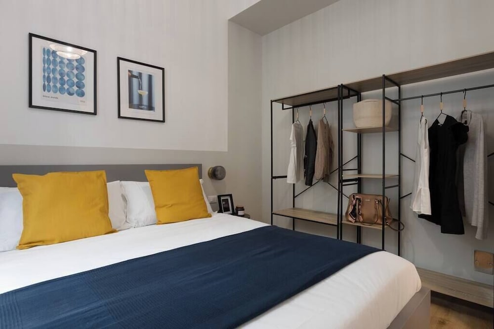 Apartment, 1 Queen Bed with Sofa bed, Non Smoking, Air conditioning