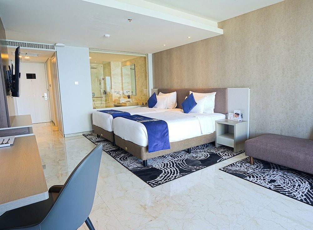 Jimbaran Room Partial Ocean View photo 2