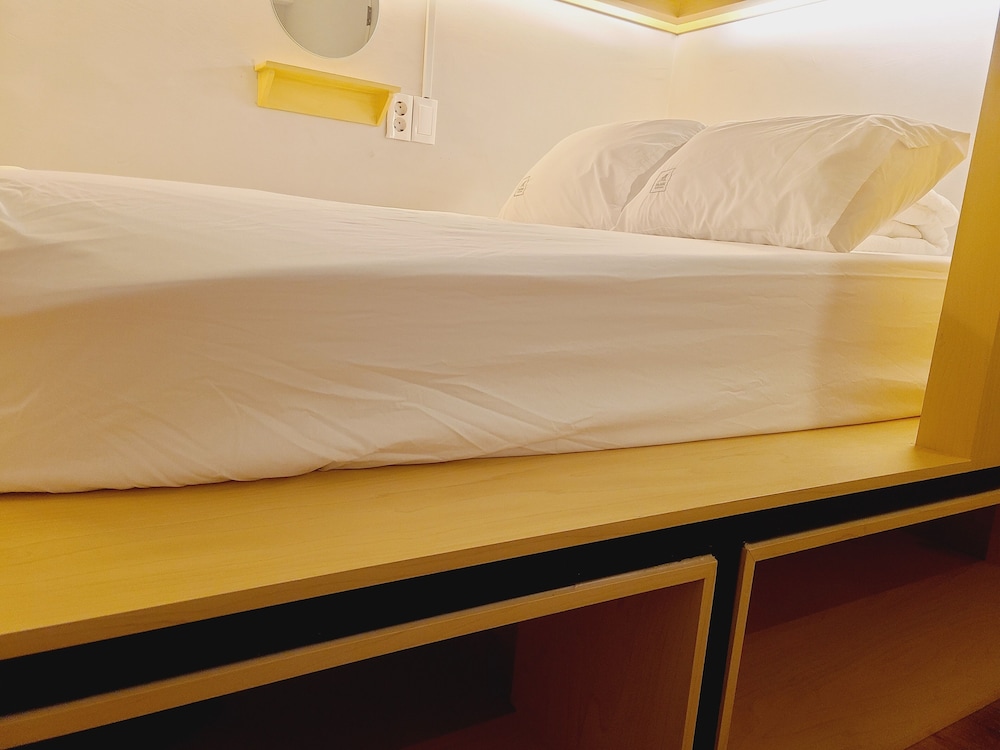 505 (Private Room) - Photo 3