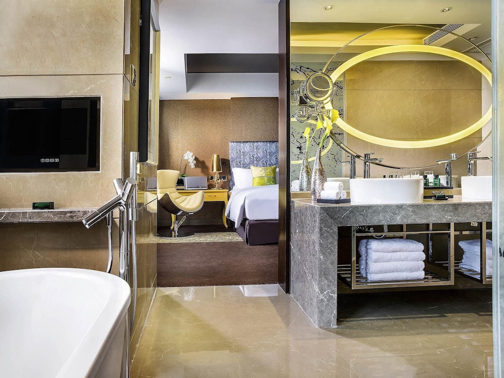 Club Suite, 1 King Bed