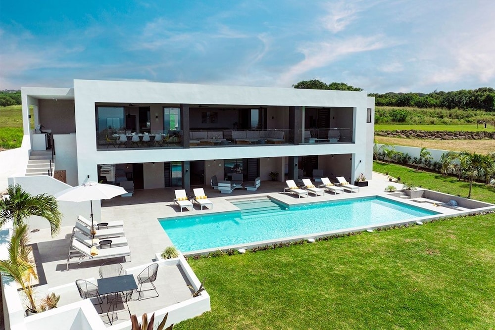 Villa, 5 Bedrooms photo 3