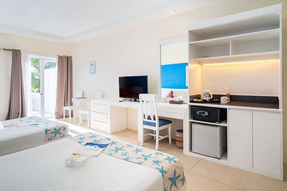 Premier Room, Sea View - Photo 2